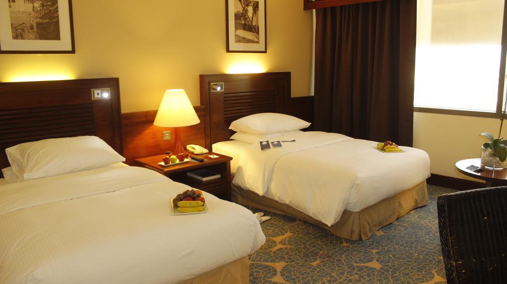 Radisson Blu Resort, Sharjah Luaran gambar A room at the hotel