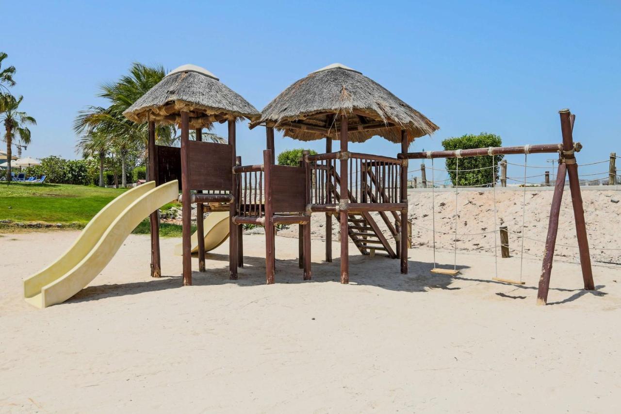 Radisson Blu Resort, Sharjah Luaran gambar Playground at the park